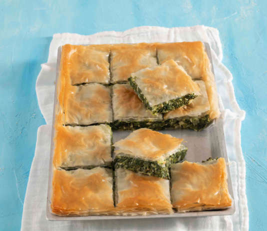 Torta salata greca di spinaci e feta