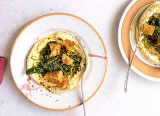 Preziosa cicoria, come cucinare al meglio l’amarezza che fa bene Crema di ceci e cicoria ripassata con crostini