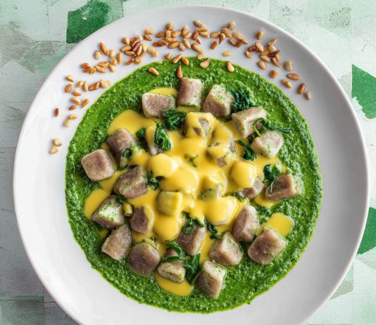 Gnocchetti di castagne con salsa bicolore