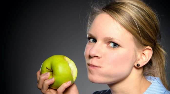 Chi mastica e degusta brucia più calorie