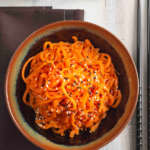 Spaghetti di carote all'orientale