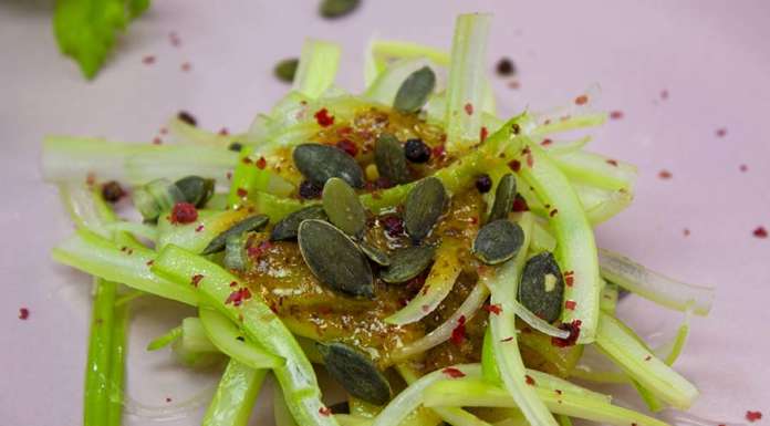 Una gustosa ricetta per rendere le verdure appassite di nuovo croccanti e fresche