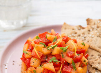 Antipasto di melone e peperoni alla menta