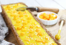 Crostata di mango con frolla al cocco