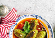 Quenelle di zucchine in salsa di pomodori freschi
