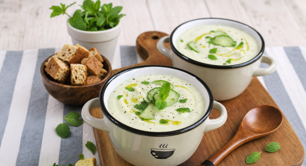 Crema fredda di patate e cetrioli
