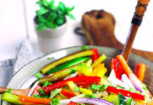 Insalata di peperoni e cetrioli