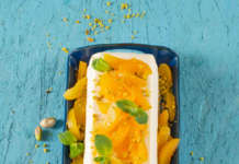 Semifreddo di albicocche con pistacchi e menta