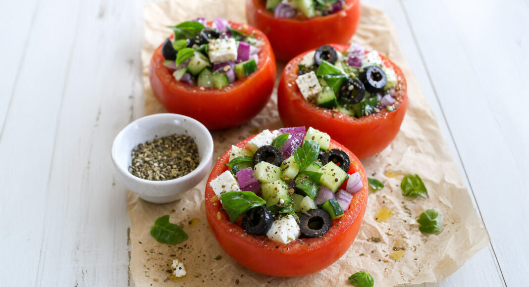 Pomodori ripieni alla greca