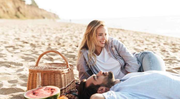 Strano ma vero: esporsi al sole fa venire fame (ma solo ai maschi)