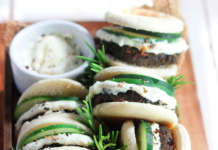 Vegan burger di lenticchie nere