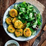 Crocchette di sedano rapa e mais al prezzemolo