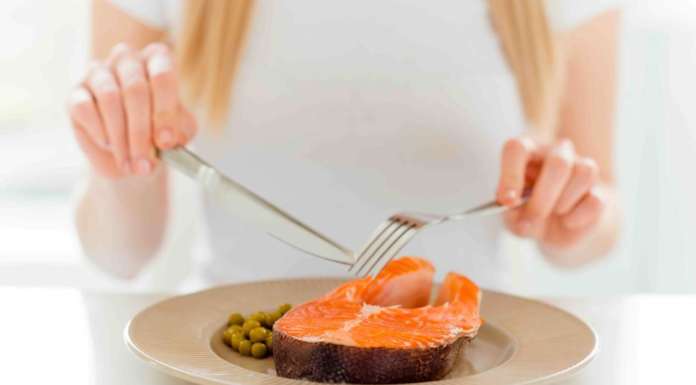 Chi mangia pesce (grasso) si sente meglio?