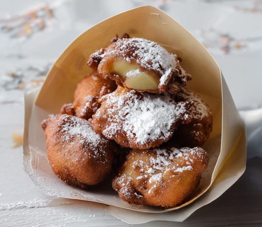 Frittelle di mela in pastella di castagne