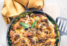 Lasagna di verza con ragù di lenticchie e funghi