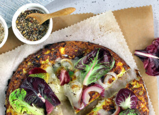 Tutti pazzi per la finta pizza di verdure: ricette per tutti i gusti "Pizza" di cavolo cappuccio