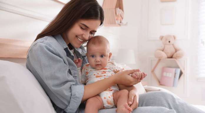 Mamme obese? Le figlie sono a rischio