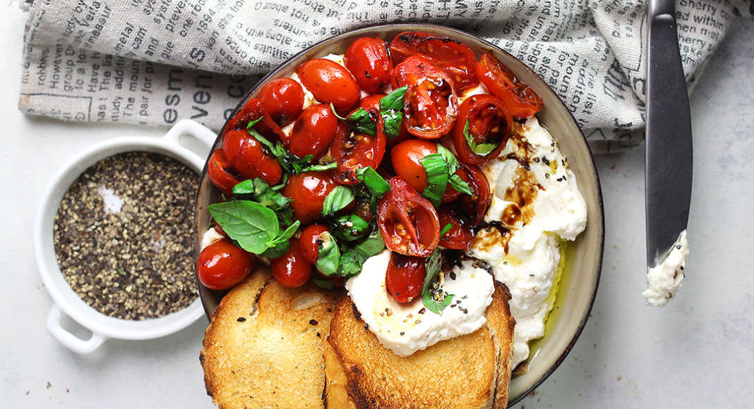 Feta in crema con pomodorini arrostiti