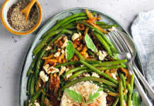 Fagiolini e cipolle saporite in padella