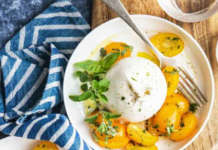 Caprese con pomodorini gialli, burrata e olio al basilico