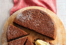 Torta caprese con crema pasticcera senza latte