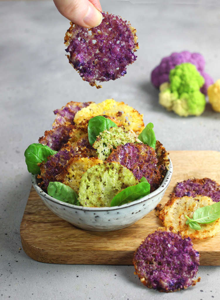 Chips di cavolfiore e parmigiano