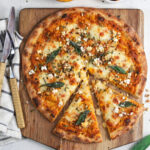 Pizza farcita con zucca e scamorza affumicata