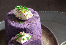 Sformatino di patate viola con cuore di lattuga