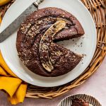 Torta al cacao con banana e avocado