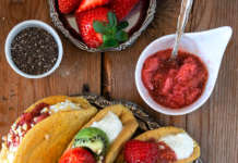 Tacos dolci alle fragole con salsa ai semi di chia