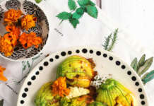 Fiori di zucca ripieni al forno