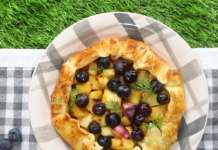 Galette di brisée vegan ai mirtilli