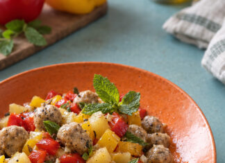 Gnocchetti di grano saraceno e semi di papavero con peperoni