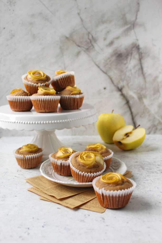 Muffin con roselline di mele