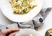 Spaghetti aglio, olio, peperoncino e cavolfiore