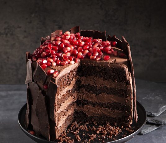 Torta Foresta Nera con melagrana