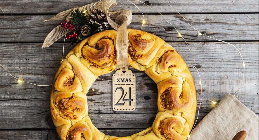 Ghirlanda natalizia di semola con pesto alla trapanese
