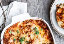 Zuppa a strati di cipolla al forno