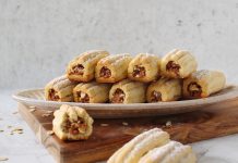 Biscotti farciti con pandoro