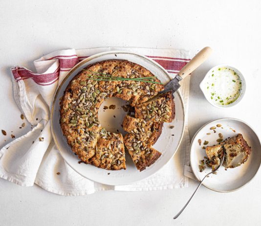 Ciambella di ricotta, cavolfiore e pomodori secchi