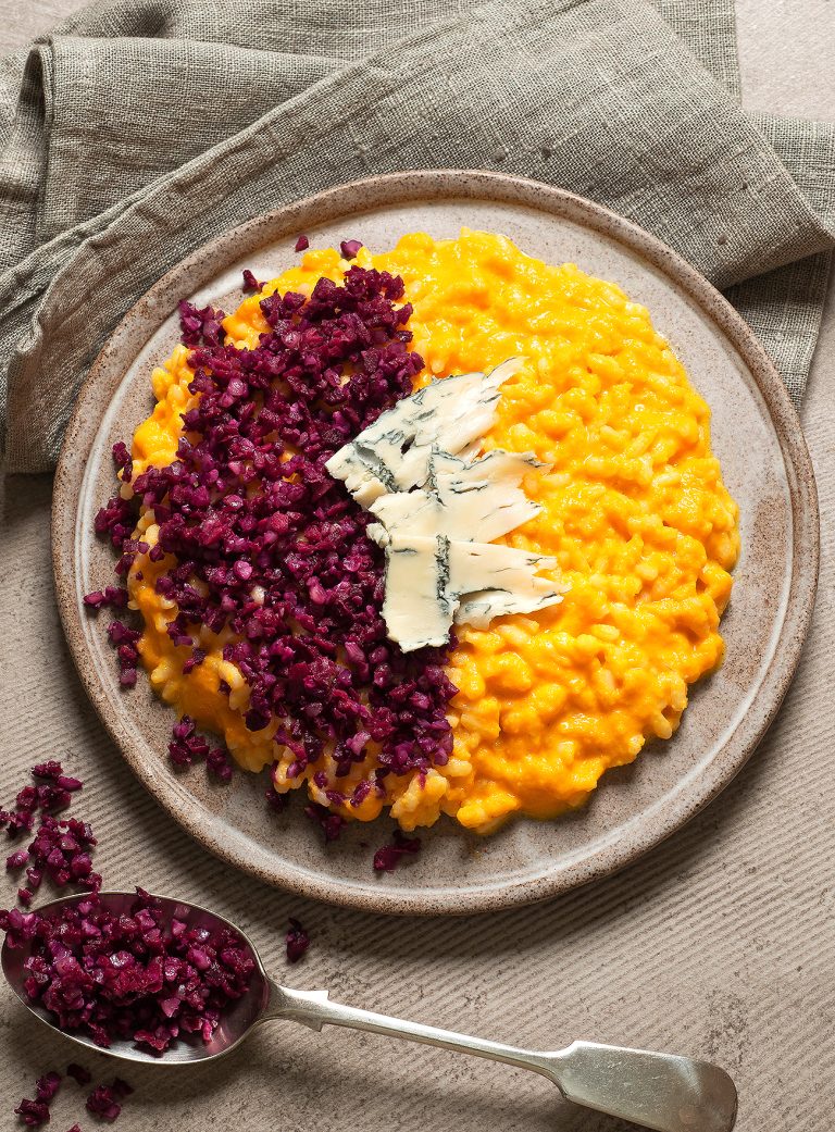 risotto-due-carote Risotto alle due carote con gorgonzola piccante e crumble viola