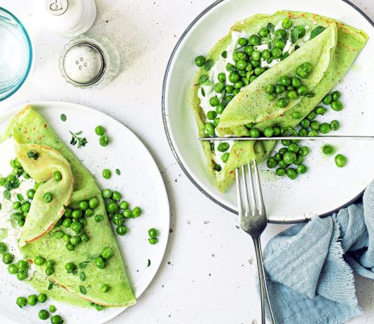 Crêpes ai piselli freschi, stracchino e maggiorana