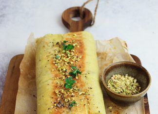 Polpettone di patate, agretti e scamorza