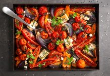 Confit di pomodori, cipolle rosse e carote al sesamo