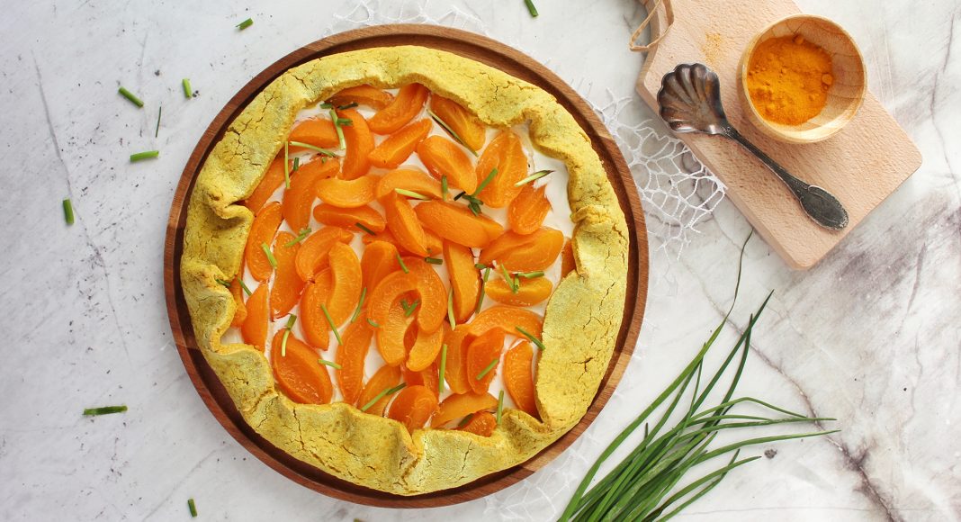Galette curcuma e albicocche