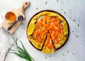 Galette curcuma e albicocche
