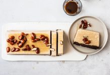 Semifreddo al caffè di mandorle e cioccolato