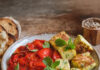 Peperonata con cubotti di frittata alla menta