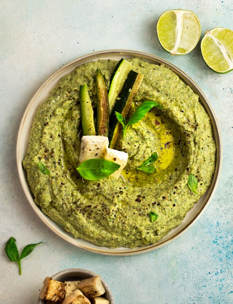 Dip di zucchine, ricotta e basilico
