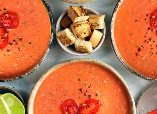 Gazpacho piccante con anguria e pomodorini